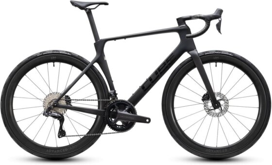 Cube Agree C:62 Pro carbon´n´black
