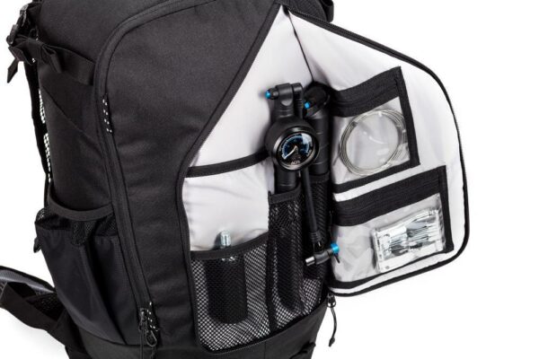CUBE Rucksack EDGE twenty black